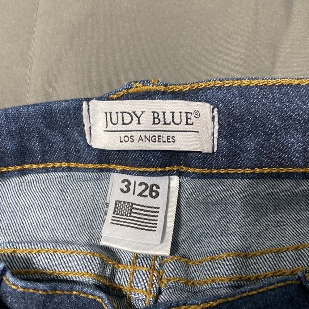 Judy Blue skinny jeans. 3/26 - Picture 2 of 5